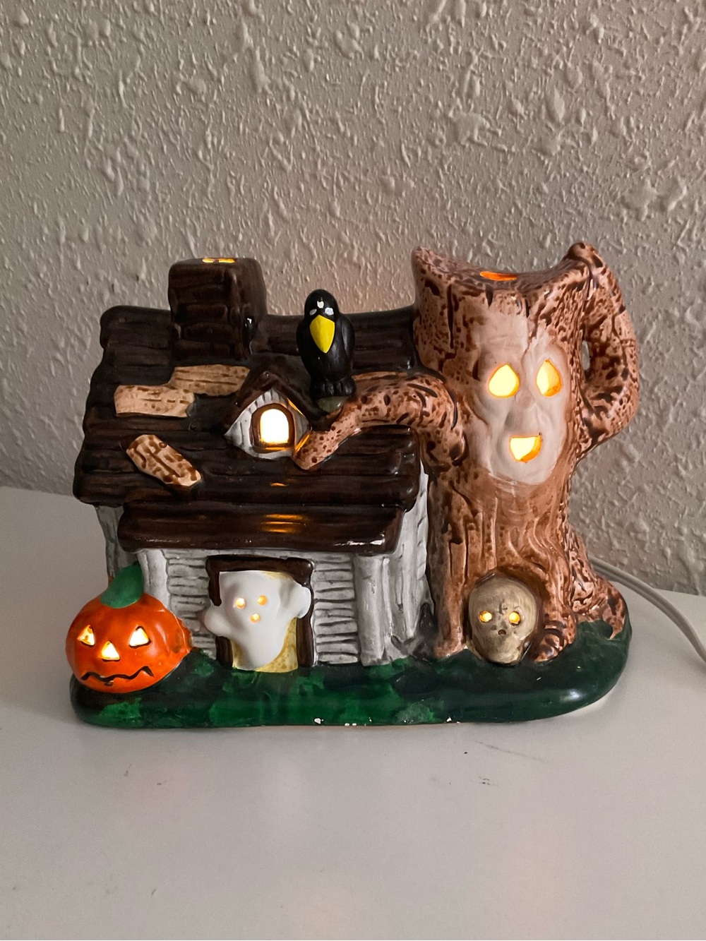 Vintage 70s Halloween Light Up Ceramic Ghost Tree Crow JackOLantern Pumpkin